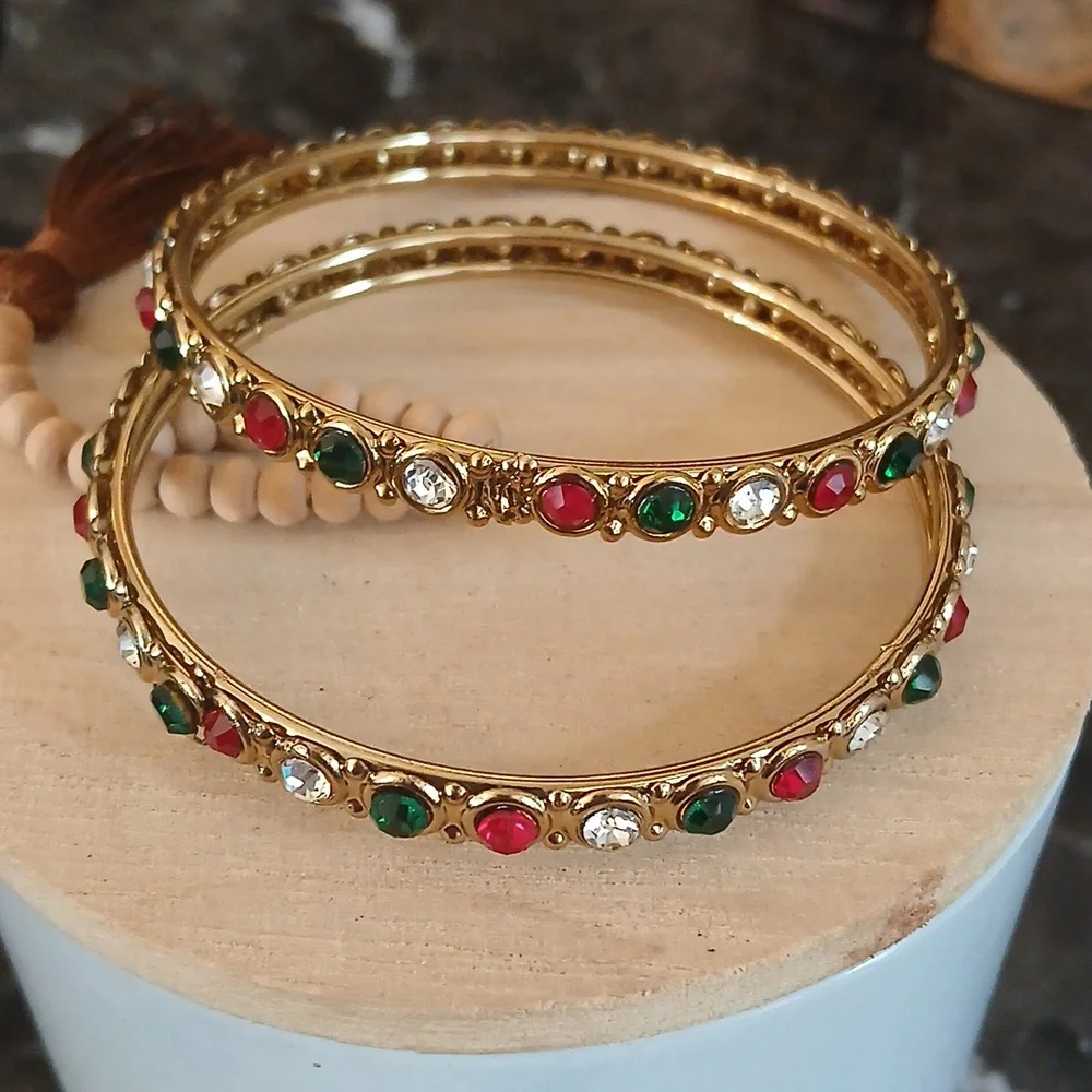 NWOT Elegant Gold Multi-Color Stone Bangle Bracelet Set